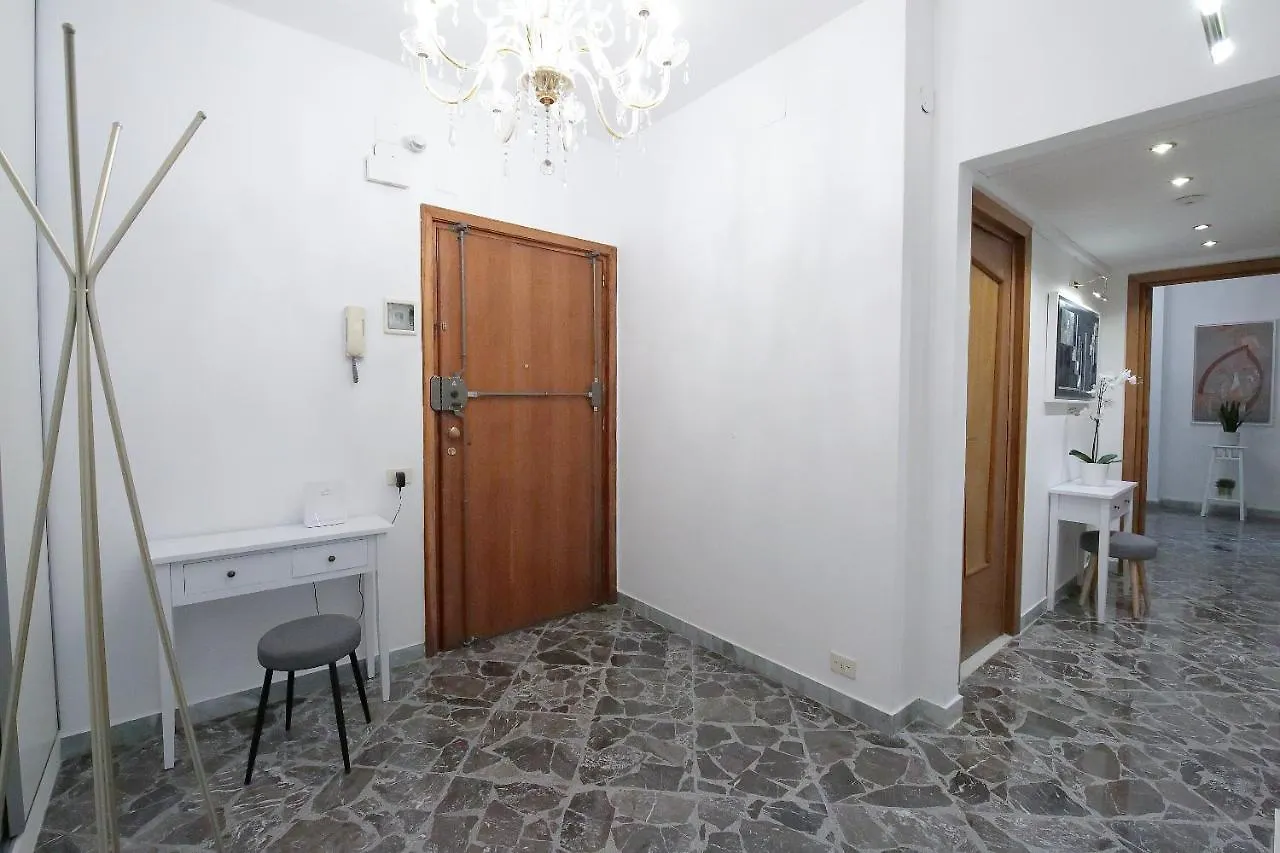 Guest house Stazione Centrale Bari Suppa G & C Italia Hotel