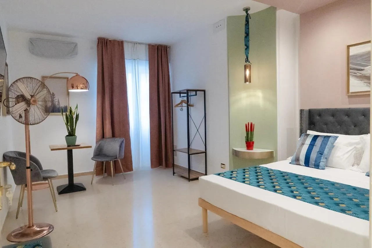 Guest house Stazione Centrale Bari Suppa G & C Italia Hotel